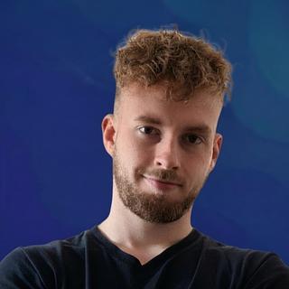 Ewen Aliamus Développeur full-stack