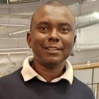 Roll Dimitri Ngoma Comptable