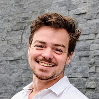 Hugo Raoult Développeur chatbot