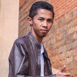 Landry Rakoto-Andriamampionona Comptable