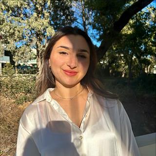 Léa Koubi Freelance en gestion de flux GED