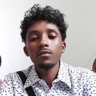 Nambinintsoa Rovatiana Ramaroson Développeur JavaScript