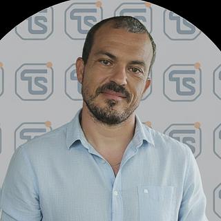 Thibaut Raynal Sysadmin