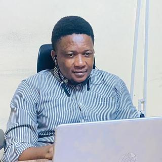 Nkwati Moïse  Développeur full-stack