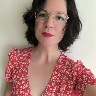 Amélie Bidot Graphiste spécialisé dans la mise en page