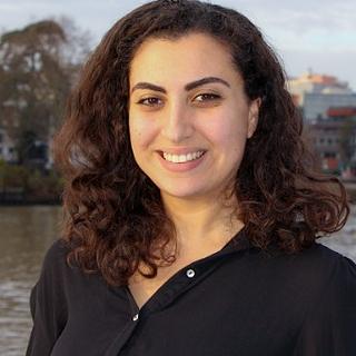 Kenza Mouradi Consultant marketing