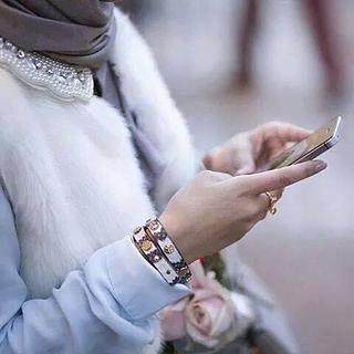 lalaHasnaa Community manager