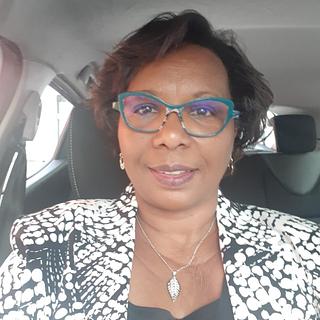 Corinne Manival Jean-Louis  Secrétaire