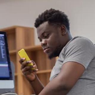 paulzkz4w Motion designer