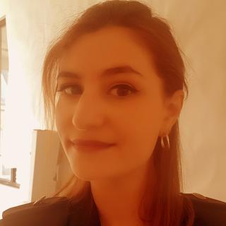 camillerfq20 Graphiste spécialisé dans la mise en page