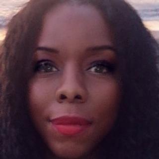 Karine Pierre Assistant virtuel