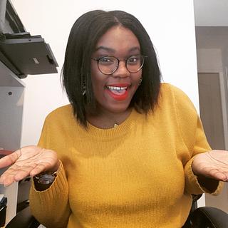 Julie Lucina Secrétaire