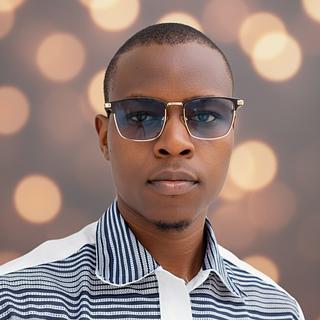 Carlos  Agossou  Développeur flutterflow