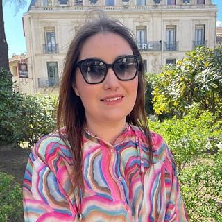 Laure Maury Community manager