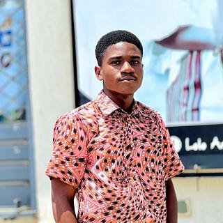 Isaac Ayomidé  Gado Rédacteur web