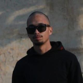 Ayoub Touati Développeur e-commerce