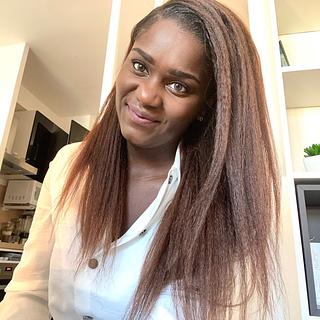 RoseAssist Assistant virtuel