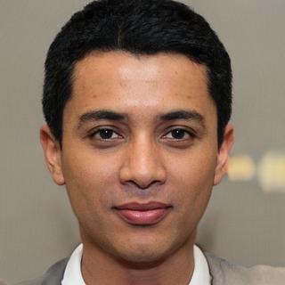 Mani Seniguer Web designer