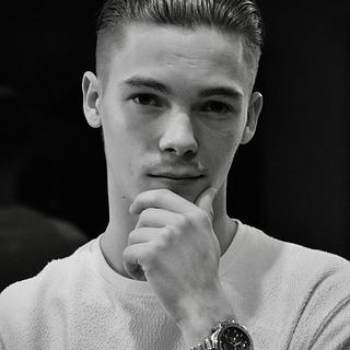 Maxence  Chantelot  Community manager