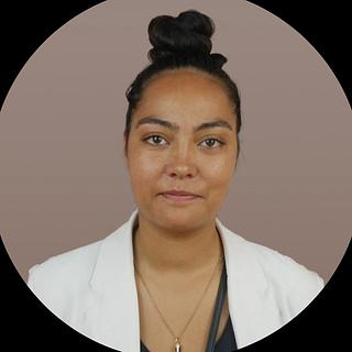 Malia Manuohalalo Graphiste spécialisé en création de logo