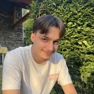 Kévin Stacchetti Développeur React