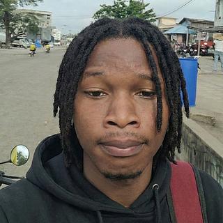 Achbel Neri Sodjinou Développeur full-stack