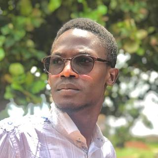 Lucien Ouoba Développeur React