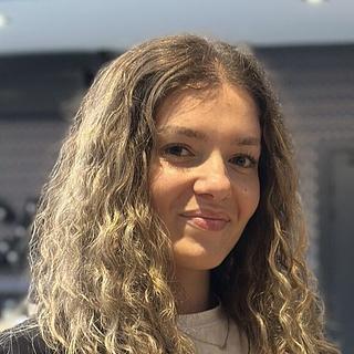 Mélina Delahaye Consultant en communication