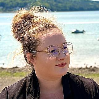 Louise Legrix-Barlou Consultant en communication