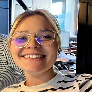 Naomi Boeuf  Secrétaire