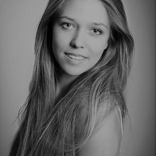 Cynthia Bourit Community manager