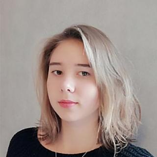 Véronika Krasheninnikova Community manager