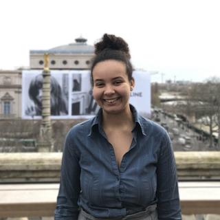 Maeliss Taraud Graphiste spécialisé dans la mise en page