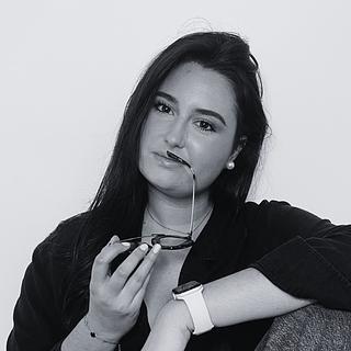 Emma Etchegaray Community manager