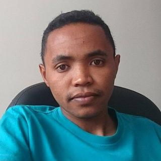 Tojo Fetratina Randrianarisoa Consultant SEO