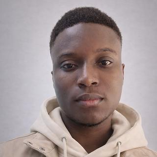 Ezéckiel  Babo  Développeur full-stack