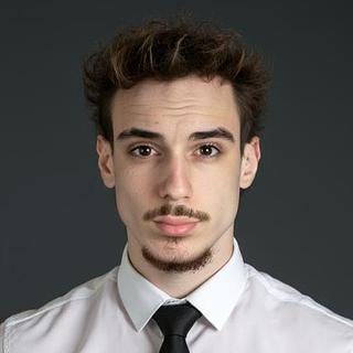 Enzo Moutinho Développeur make