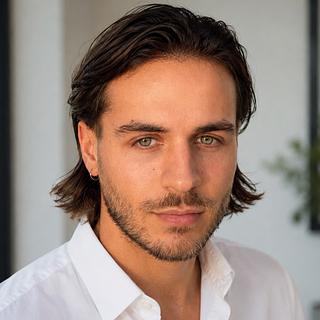 Julian Guillen Graphiste spécialisé en charte graphique