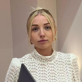 Isaline Luron Community manager