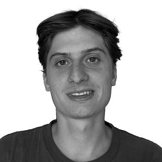 Matteo Davoli Graphiste spécialisé dans la mise en page